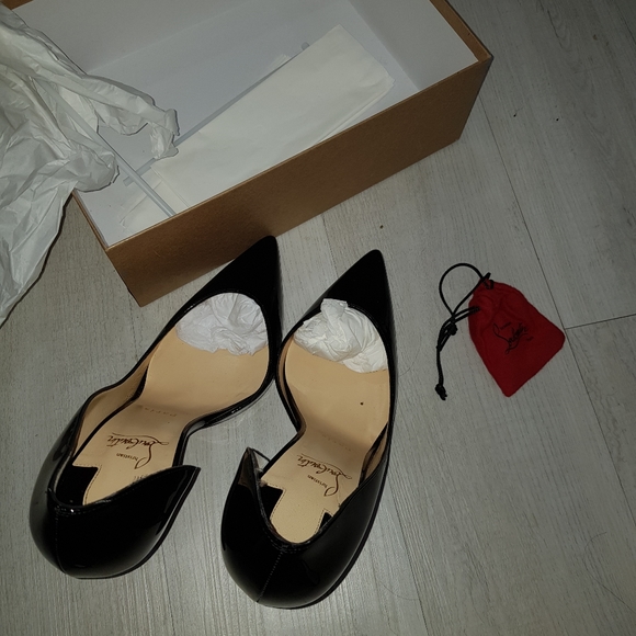 Louis Vuitton red bottoms - Picture 2 of 7